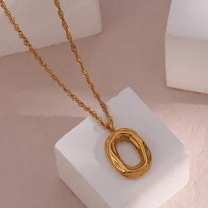 Collier pendentif en forme de toast évidée minimaliste collier en acier inoxydable non terni fournitures de fabrication de bijoux