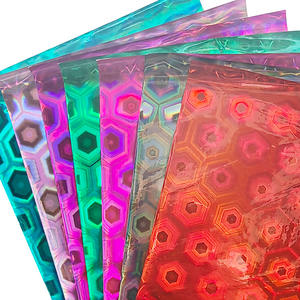 Fabricant de produit Motif de football magique <span class=keywords><strong>Film</strong></span> PVC Matériau vinyle holographique Rouleau de PVC Matériau fin pour décoration de couverture de livre - Product Image 4