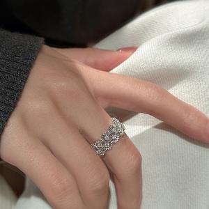 Anillo de Encaje Vintage de Plata Pura S925 Wenchi, Simple y Elegante con Patrón Geométrico, Diseño de Lujo y Nicho, Modelo 22769 - Product Image 3