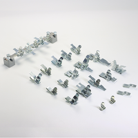 Pinces de bouclier EMC réglables Clip zingué en acier à ressort pour barre omnibus 10*3mm