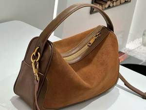 2026 नई लक्जरी असली चमड़े के हैंडबैग विंटेज फैशन महिलाओं के कंधे पर बड़ी क्षमता वाला क्रॉसबॉडी बैग बैग - Product Image 4