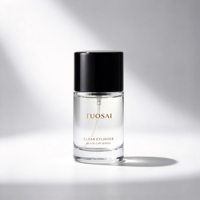 Flacon de parfum en verre rond transparent de 50 ml avec pompe pulvérisatrice, conteneur de parfum, emballage cosmétique avec logo personnalisé