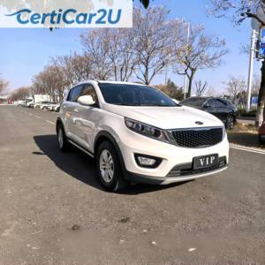 SUV urbain de valeur : <span class=keywords><strong>Kia</strong></span> <span class=keywords><strong>Sportage</strong></span> 2.0L GL 2WD AT <span class=keywords><strong>2016</strong></span>, fiable, habitacle spacieux, excellent état et <span class=keywords><strong>prix</strong></span> abordable - Product Image 1