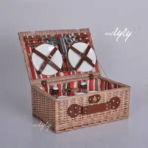 Wholesale Small Family Handle Wooden Ratant Simple Cotton Wicker Picnic Fruit Basket Decoration For Sale