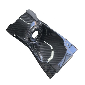 Parti di <span class=keywords><strong>moto</strong></span> in fibra di carbonio di fabbrica lucido serbatoio del <span class=keywords><strong>centro</strong></span> per Kawasaki Z900 - Product Image 1