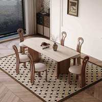 Table à manger ovale moderne de luxe en pierre frittée avec pieds en bois, blanche, durable, capacité 4 personnes, mobilier de salon