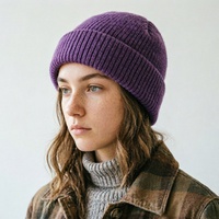 Bonnet Docker court côtelé en tricot d'hiver avec logo personnalisé, couleurs personnalisables, style bonnet de pêcheur, fabricant en gros