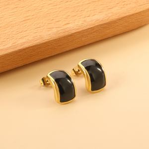 Pendientes de Acero Inoxidable con Baño de Oro 18k, Hipoalergénicos, Estilo Chunky, para Mujer, Diseño Moderno y Atrevido - Product Image 5