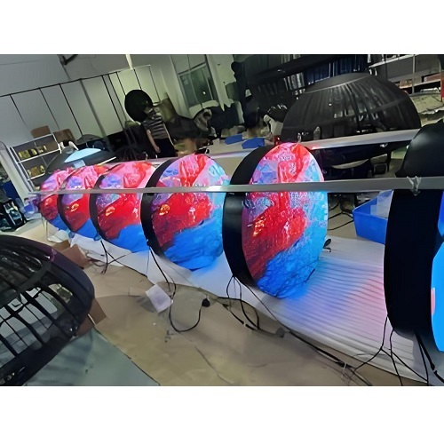 Outdoor IP65 Waterproof Circle LED Billboard High Brightness for Elevator and Plaza Street Commercial Advertising