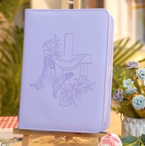Muestra Gratis, Increíble Oferta en una Funda Protectora para Biblia con Bolsillo Frontal y Asa para la Iglesia - Product Image 6