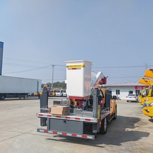 Camioneta ISUZU con Plataforma Telescópica de 13.5M, Motor Diésel, Vehículo con Elevador de Brazo - Product Image 6