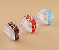 Boîte d'emballage alimentaire en plastique PET transparente carrée jetable pour sushis, gâteaux, glaces et plus