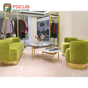 Meuble de rangement et de présentation en métal pour magasin de designer industriel, boutique de gestion de projets - Product Image 1
