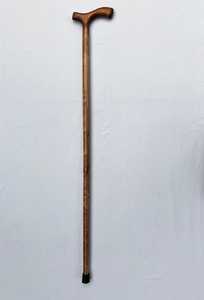 Bastón de madera hecho a mano para hombres y mujeres Bastón clásico duradero para senderismo Movilidad y uso diario - Product Image 4