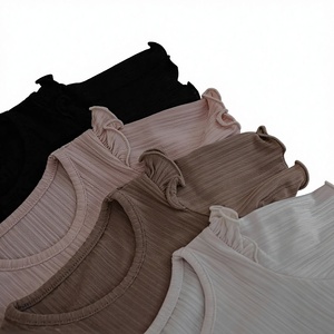 ชุดรอมเปอร์เด็กผู้หญิงแบรนด์ Peekaboo Melody สำหรับเด็กแรกเกิด ผลิตในเกาหลี ผ้าฝ้าย 95% ผสมสแปนเด็กซ์ 5% เหมาะสำหรับฤดูใบไม้ร่วงและทุกฤดู ชุดบอดี้สูทสำหรับใส่เล่นนอกบ้าน ติดกระดุม - Product Image 1