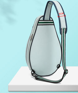 Bolsa de Tenis 2 en 1 Apta para Raquetas de Tenis y Bádminton, Impermeable y Duradera - Product Image 5