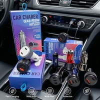 Desain Penampilan Harmonis Interior Mobil Pengisi Daya Telepon Mobil USB Pengisi Daya Mobil Cepat Bergaya Cocok untuk Dekorasi Mobil