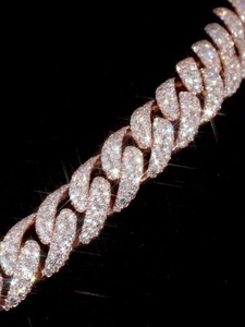 Collar de Cadena Cubana de Moissanita Más Vendido con Aspecto de Diamante Totalmente Cubierto de Piedras para Hombre, Accesorios de Lujo Disponibles al Mejor Precio - Product Image 3