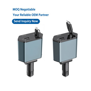 Cargador de coche giratorio de fábrica con 4 puertos de salida, cable tipo C extensible integrado, logotipo personalizado, cargador de teléfono para camión y caravana - Product Image 1