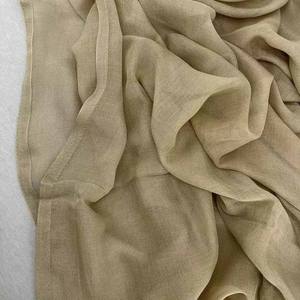 Vente chaude Été Modal En Mousseline De Soie Hijab Ensemble Léger Innercap Double-Cousu Bord Floral Conception Personnalisée Hijab-Vente en Gros - Product Image 4