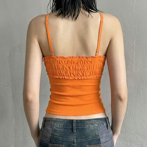 Y2K เสื้อครอปสายเดี่ยวประดับลูกปัดผู้หญิงปิดไหล่รูชด์ รัฟเฟิล ทริม สลิมฟิตเสื้อสายเดี่ยวสีสันสดใสสำหรับวันหยุดฤดูร้อน - Product Image 5