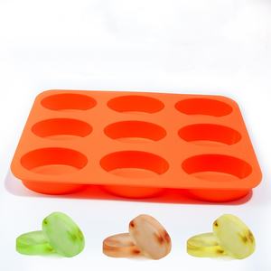 Moules ovales en savon et silicone pour gâteau à la <span class=keywords><strong>tarte</strong></span> et aux crêpes Cuisson de muffins antiadhésifs pour la cuisson Livré dans un <span class=keywords><strong>sac</strong></span> OPP - Product Image 1