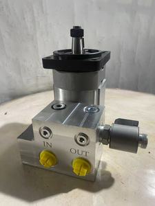 Hydraulic Fan Motor Pump 31Q4-30201 31Q4-30200 for R520LC-9A R485-<b>9</b> R485-9T R480LC-<b>9</b> HX330 HX380 Excavator in Stock Original Hyd - Product Image 6