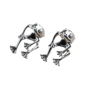 Pendientes de rana chapados en plata antigua, joyería de moda para mujer con forma de animal vintage - Product Image 5