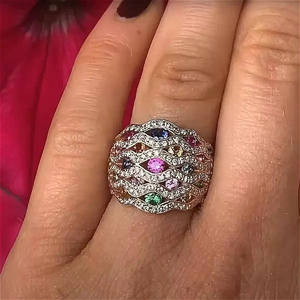 Anello in tonalità oro rosa con zirconi colorati per donna, gioiello di lusso alla moda - Product Image 2