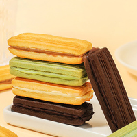 Biscuits sandwichs doux de qualité supérieure, biscuits à la crème au lait, biscuits sandwichs au chocolat