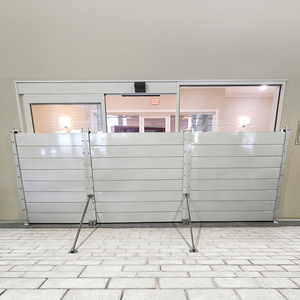 Paneles de Aluminio Anodizado Reutilizables con Sistema de Bloqueo Rápido para Barreras de Contención de Inundaciones de Emergencia - Product Image 1
