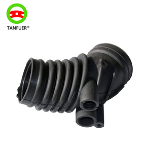 <span class=keywords><strong>Prix</strong></span> usine automobile voiture OEM 13711739574 Auto moteur tuyau tuyau purificateur d'air tuyau d'admission d'air pour <span class=keywords><strong>BMW</strong></span> <span class=keywords><strong>E36</strong></span> <span class=keywords><strong>318i</strong></span> M43 Z3 <span class=keywords><strong>E36</strong></span> 1.8i - Product Image 3