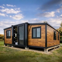 Maison conteneur préfabriquée extensible sur mesure de 20 pieds avec 2 chambres, design modulaire durable, assemblage rapide, résistante aux intempéries avec toit à pignon