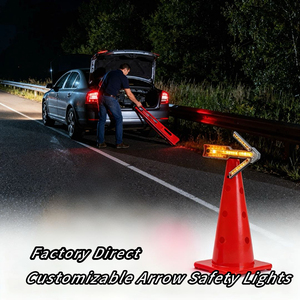 CE ROHS Notfall-Aufladbare LED-Pfeilleuchte Tragbare Faltbare Verkehrs-LED-Signalleuchte mit 64 LEDs für LKW und PKW - Product Image 1