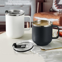 Gobelet isotherme en acier inoxydable de 420 ml au design classique, avec couvercle et poignée, idéal pour le bureau, le camping et les déplacements.