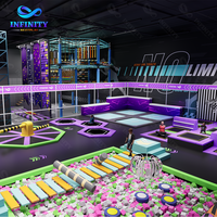 Équipement de parc sportif gonflable commercial, centre de divertissement actif intérieur pour enfants et familles