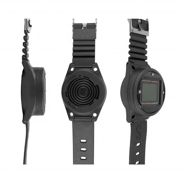 Outdoor Sports Smartwatch Swim Dive Time and Temperature Smart Diving Watch Men