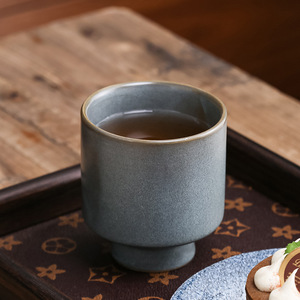 Tazza da Tè in Ceramica Classica con Piede Alto, Elegante Tazza Cinese, Set Regalo per Matrimonio, per Tè Verde - Product Image 4