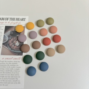 Aimants de réfrigérateur colorés décoratifs mats hémisphériques, aimants mignons et puissants pour tableau blanc, pour cuisine et bureau - Product Image 6