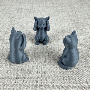Statuette in Plastica dei Tre Gatti Saggi, Decorazione da Scrivania in Resina, Stile Moderno per Soggiorno - Product Image 1