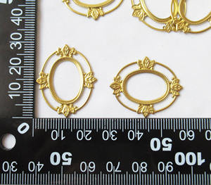 Oval çerçeve telkari damgalama 30x25mm pirinç DIY takı bulguları - Product Image 3
