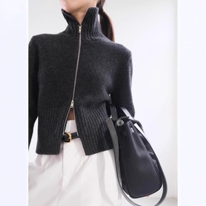 Cardigã Curto de Cashmere/Lã com Zíper Duplo e Gola Alta para Mulheres, Estilo Elegante, Outono Inverno, com Renda Floral e Detalhes Halter - Product Image 3