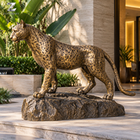 Grande sculpture en bronze Léopard, en acier au carbone, fonte, alliage d'aluminium, acier inoxydable, art animalier personnalisé pour hôtel, place publique, jardin