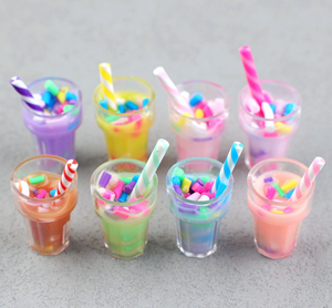 Miniatures de thé au lait pour maison de poupée, figurines de fées mignonnes, bouteilles de boisson, artisanat en résine pour accessoires de porte-clés DIY - Product Image 3