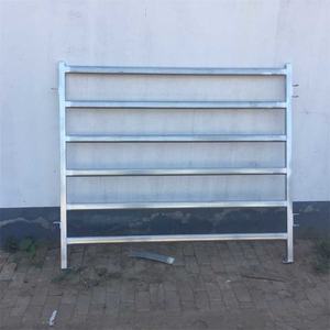 고품질 3x3 아연도금 PVC 코팅 용접 철망 소 우리 울타리 패널 현대적 디자인 방수 - Product Image 2