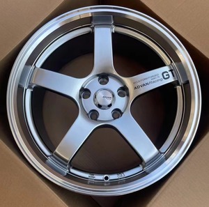 Vendita calda <span class=keywords><strong>5</strong></span> fori raggi nero corsa passeggeri auto 16 cerchi <span class=keywords><strong>in</strong></span> alluminio per auto di lusso <span class=keywords><strong>in</strong></span> lega forgiati auto cerchi 17 18 19 20 21 22 pollici - Product Image 2