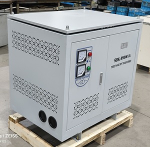 หม้อแปลงแยกวงจรสามเฟส 250kva พร้อมแรงดันขาออก 380V ความถี่ 50/60Hz พร้อมตัวเรือน - Product Image 4