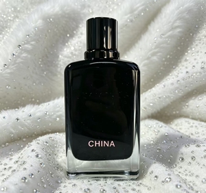 น้ำหอมผู้หญิงขายดีในเวียดนาม ขวดสีดำและสีแดง กลิ่นหอมติดทนนาน จัดส่งตรงข้ามแดน ขายส่ง - Product Image 2