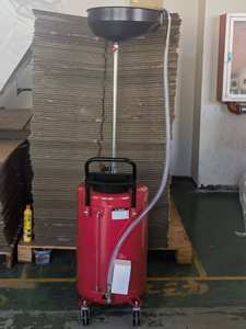 Dispositif de collecte de déversement d'huile portable 70L, spécialement conçu pour une manipulation efficace de l'huile usée - Product Image 4