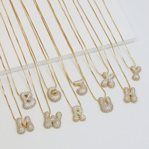 Trendige Initialen-Anhänger-Halskette für Damen und Herren, Zierliche Pave-Bubble DIY-Namenskette mit Gliederkette aus Messing und Zirkonia für Partys - Product Image 5